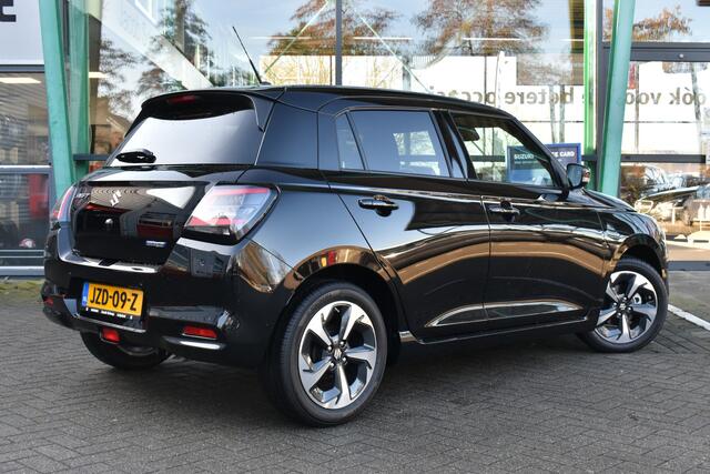 Suzuki SWIFT 1.2 Style Smart Hybrid CVT Automaat 82pk | Demo model | Cruise Control | Achteruitrijcamera | Climate Control | Navigatie |