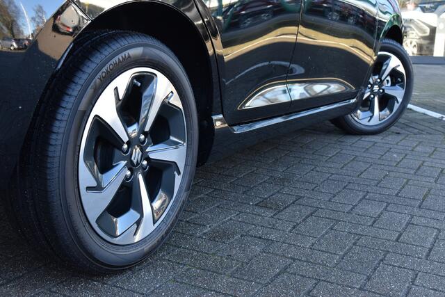 Suzuki SWIFT 1.2 Style Smart Hybrid CVT Automaat 82pk | Demo model | Cruise Control | Achteruitrijcamera | Climate Control | Navigatie |