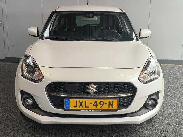 Suzuki SWIFT 1.2 Select Smart Hybrid uit 2023 Rijklaar + 12 maanden Bovag-garantie Henk Jongen Auto's in Helmond, al 50 jaar service zoals 't hoort!