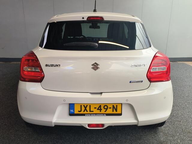 Suzuki SWIFT 1.2 Select Smart Hybrid uit 2023 Rijklaar + 12 maanden Bovag-garantie Henk Jongen Auto's in Helmond, al 50 jaar service zoals 't hoort!