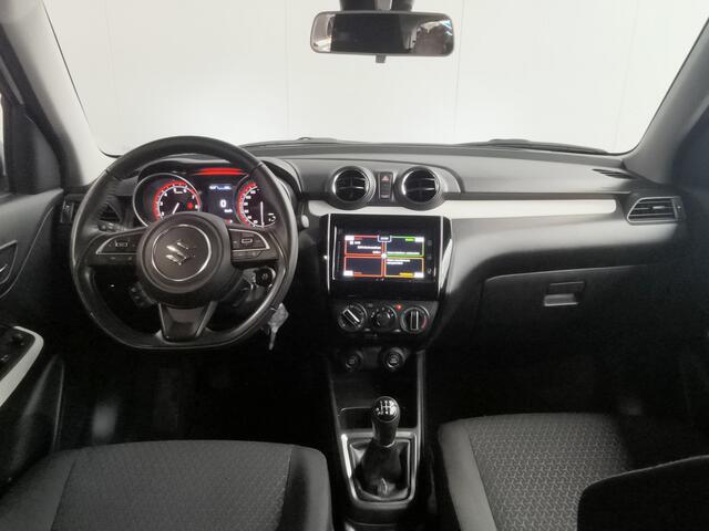 Suzuki SWIFT 1.2 Select Smart Hybrid uit 2023 Rijklaar + 12 maanden Bovag-garantie Henk Jongen Auto's in Helmond, al 50 jaar service zoals 't hoort!