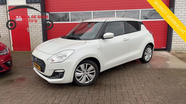 Suzuki SWIFT 1.2 Select TREKHAAK / AIRCO / CAMERA / CARPLAY / STOELVERW / NAVI / BLUETOOTH / NL-AUTO