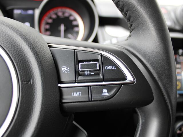 Suzuki SWIFT 1.2 Style Smart Hybrid /Keyless/ACC/PDC/Camera/DAB+/Apple carplay/Stoelverwarming/LED/NAP! 1e eig!