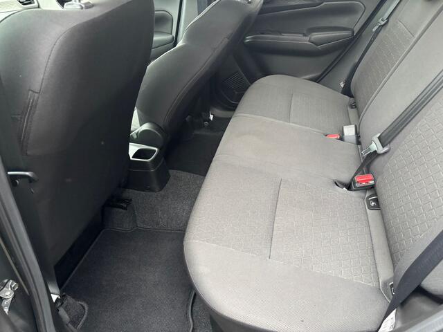 Suzuki SWIFT 1.2 Style Smart Hybrid,Navi,Camera,PDC,