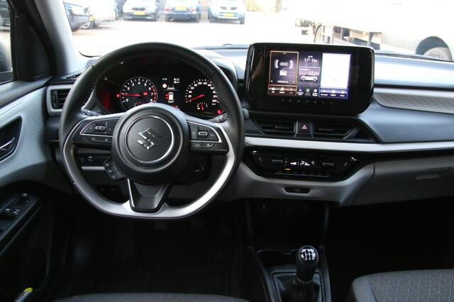 Suzuki SWIFT 1.2 Style Smart Hybr