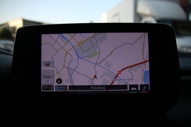 Suzuki SWIFT 1.2 Style Smart Hybr