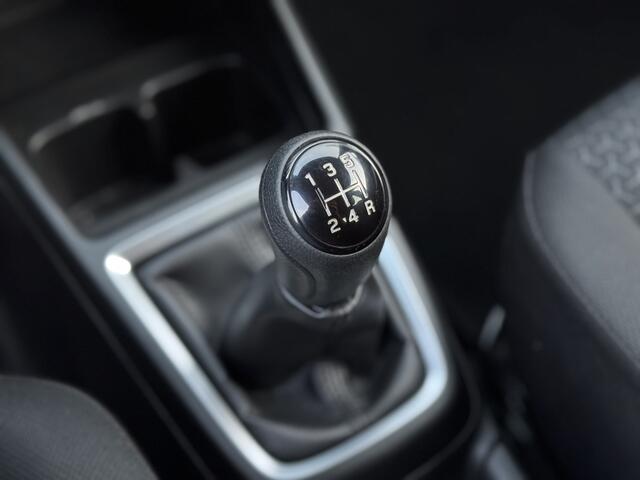 Suzuki SWIFT 1.2 Select * Achteruitrijcamera * Stoelverwarming *