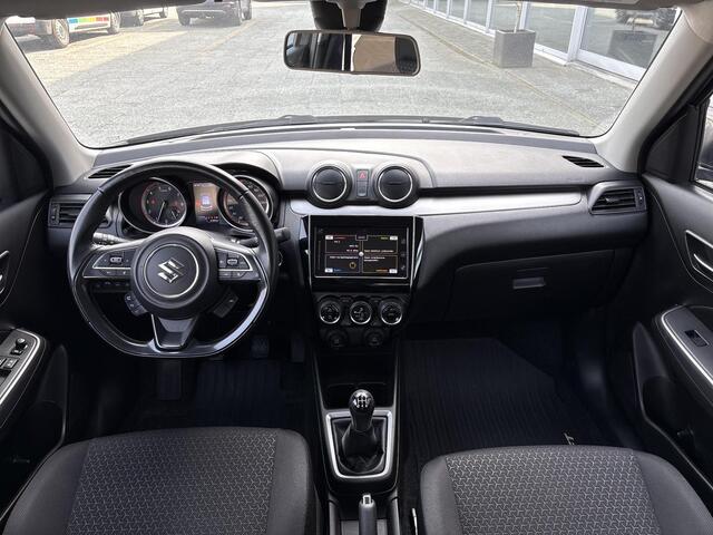 Suzuki SWIFT 1.2 Stijl Smart Hybrid **DODEHOEK DETECTIE/ STOELVERWARMING/ KEYLESS**