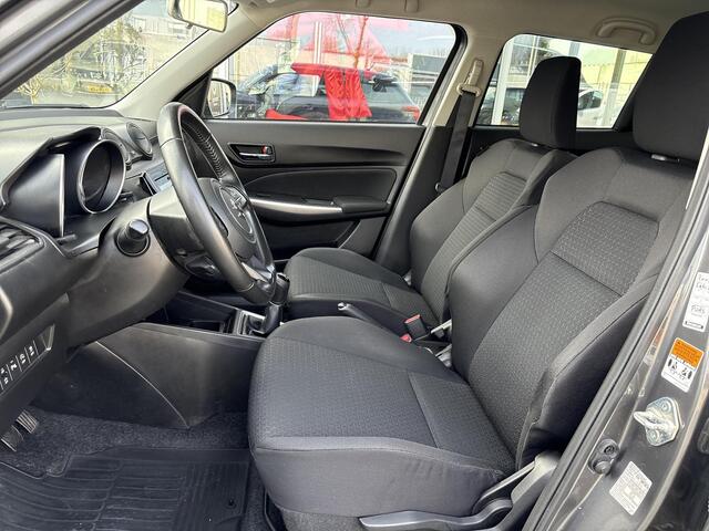Suzuki SWIFT 1.2 Stijl Smart Hybrid **DODEHOEK DETECTIE/ STOELVERWARMING/ KEYLESS**