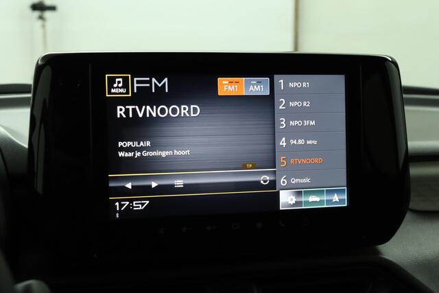 Suzuki SWIFT 1.2 Select Smart Hybrid | Airco | Cruise control adaptive | Navigatie | Camera | Stoelverwarming | Apple carplay, Android auto | Lichtmetalen Velgen |