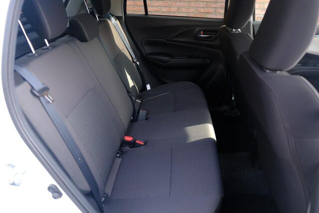 Suzuki SWIFT 1.2 82pk Style Smart Hybrid | Navi | App Connect | Climate | Adaptive Cruise | Camera | Keyless | Stoelverwarming