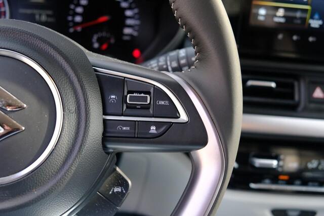 Suzuki SWIFT 1.2 82pk Style Smart Hybrid | Navi | App Connect | Climate | Adaptive Cruise | Camera | Keyless | Stoelverwarming