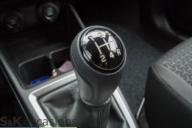 Suzuki SWIFT 1.2 Style Smart Hybrid