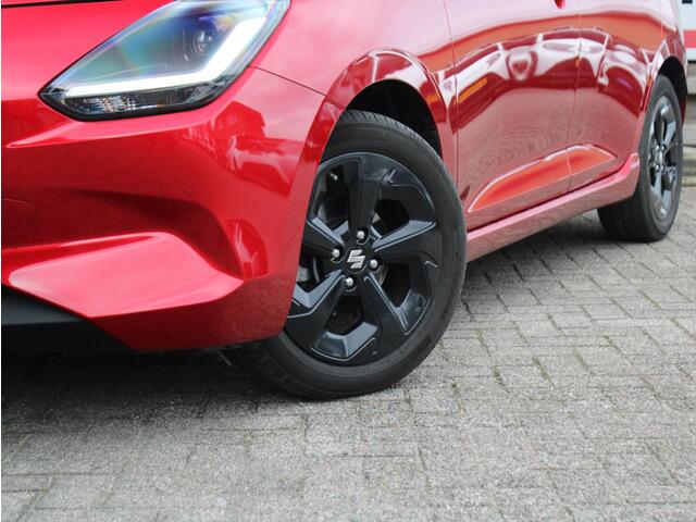 Suzuki SWIFT 1.2 Style Smart Hybrid Navigatie, Cruise Control Adaptief, Climate Control, Trekhaak, Stoelverwarming