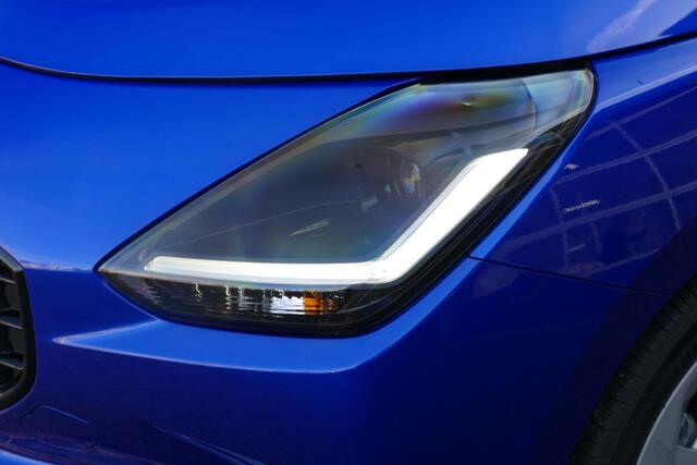 Suzuki SWIFT 1.2 Select Smart Hybrid | VOORRAAD NIEUW | Navigatie | Camera |