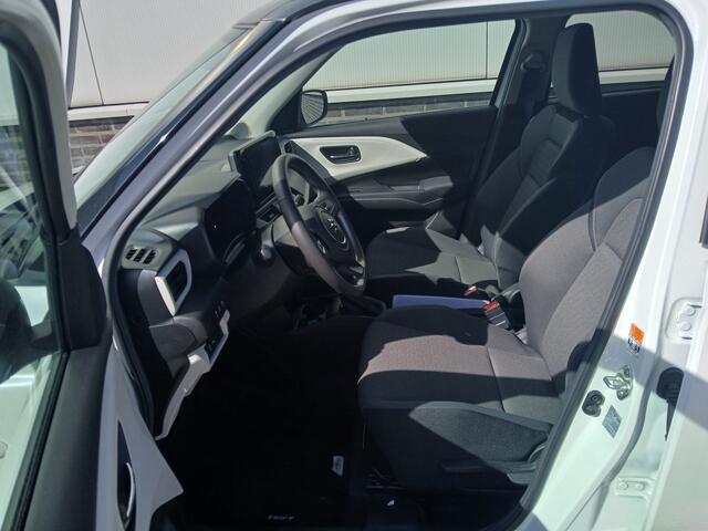 Suzuki SWIFT 1.2 Select Smart Hybrid CVT Automaat Bi-Tone Keyless 4Seasons Navi Carplay Cruise