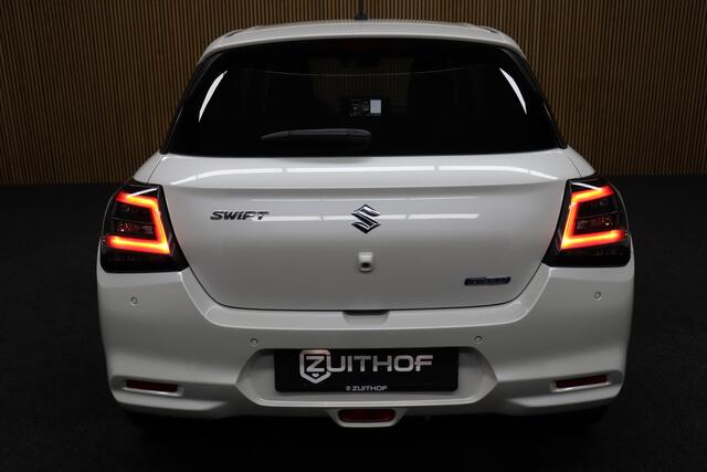 Suzuki SWIFT 1.2 Automaat Style Smart Hybrid | Nieuw uit vooraad Leverbaar! | Adaptive-cruise | Camera | Clima | Parkeerhulp | Navigatie | Apple Carplay & Android Auto | Keyless | Stoelverwarming | Dodehoekdetectie