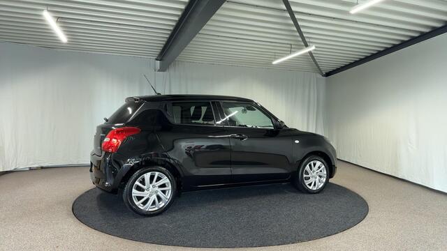 Suzuki SWIFT 1.2 Select Smart Hybrid Navi | Led | Camera