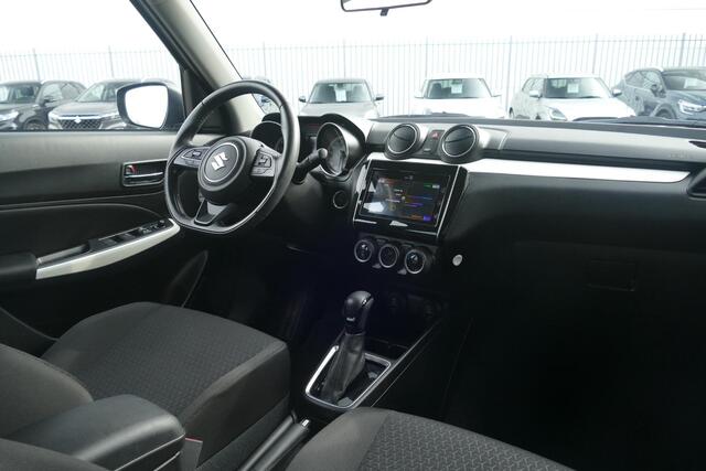 Suzuki SWIFT 1.2 Stijl | All season | Navi | Camera | Rijklaarprijs!