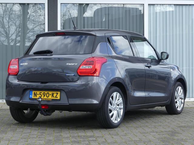 Suzuki SWIFT 1.2 Select Smart Hybrid Vol. Dealer o.h. Trekhaak, Cruise Control, Apple Carpl/Andr Auto, Park. Sensoren