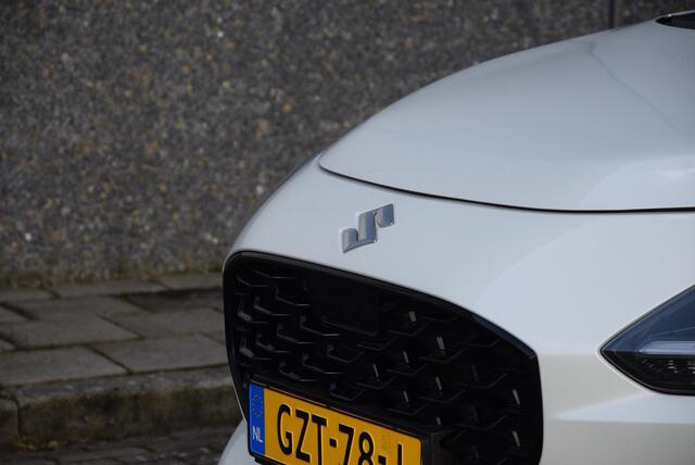 Suzuki SWIFT 1.2 Comfort Smart Hybrid | DEMO-deal!! | Casual Sport pakket | tot 10 jaar fabrieksgarantie of 200.000 KM! |