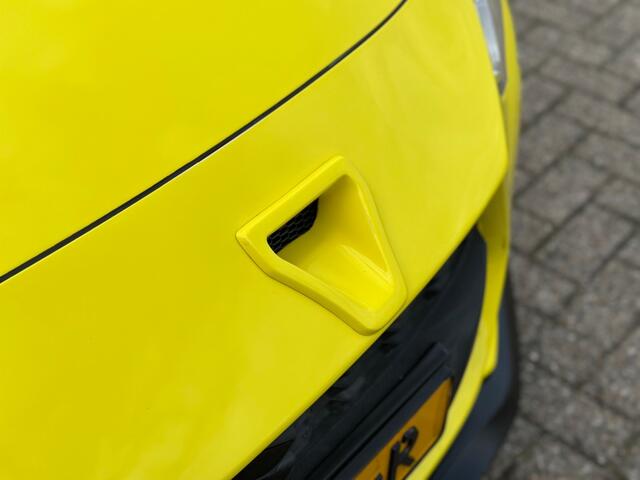 Suzuki SWIFT 1.4 Sport Perfect onderhouden '' Infotainmentsystem - Camera - Sportstoel en stuur ''