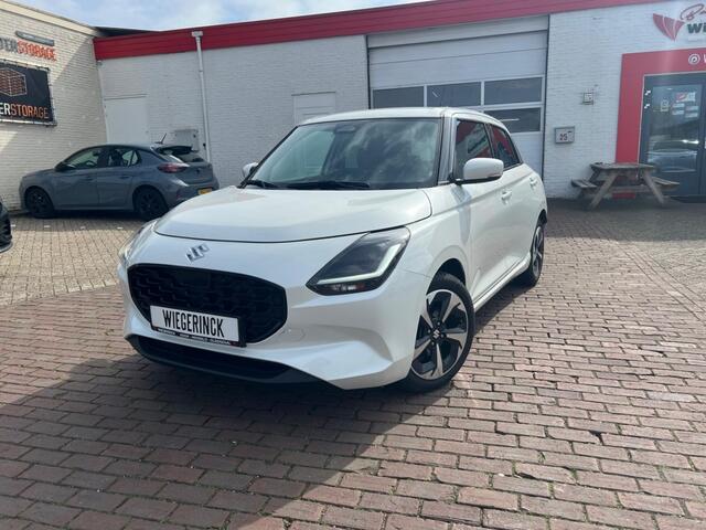 Suzuki SWIFT 1.2 Style Smart Hybr