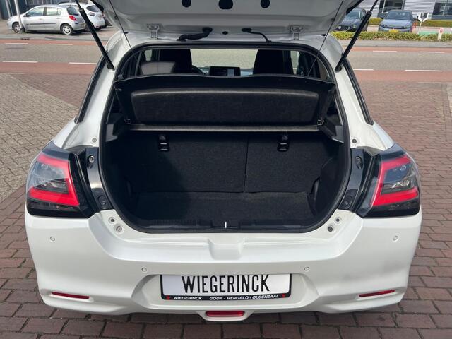 Suzuki SWIFT 1.2 Style Smart Hybr