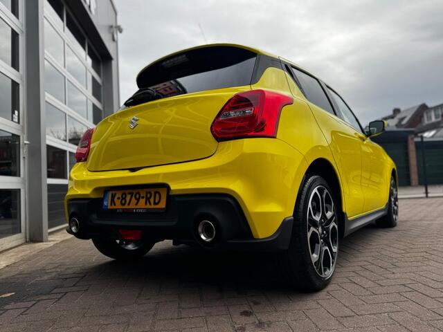 Suzuki SWIFT 1.4 BOOSTERJET SPORT / CARPLAY / NAVI / CARBON PAKKET / LED / CRUISE / CARPLAY / LAGE KMS!