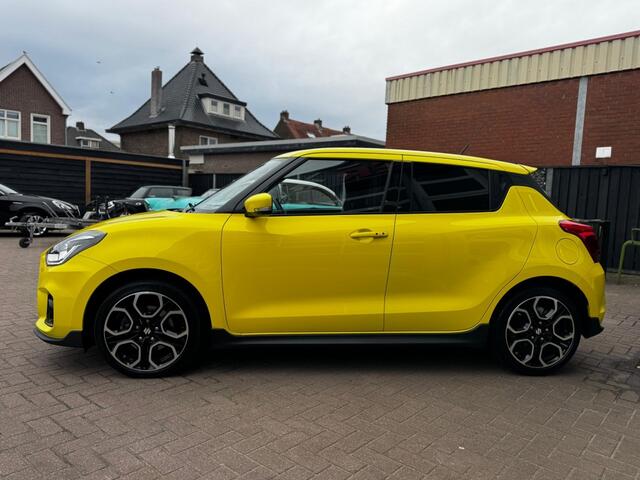 Suzuki SWIFT 1.4 BOOSTERJET SPORT / CARPLAY / NAVI / CARBON PAKKET / LED / CRUISE / CARPLAY / LAGE KMS!