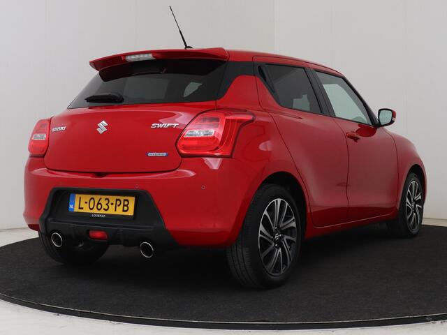 Suzuki SWIFT 1.2 Style Smart Hybrid | BTW Voertuig | Stoelverwarming | Achteruitrijcamera | Onderweg-naar-dealer