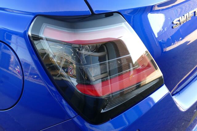 Suzuki SWIFT 1.2 Select Smart Hybrid | Nieuw | Voorraad | Automaat | Navigatie | Camera |