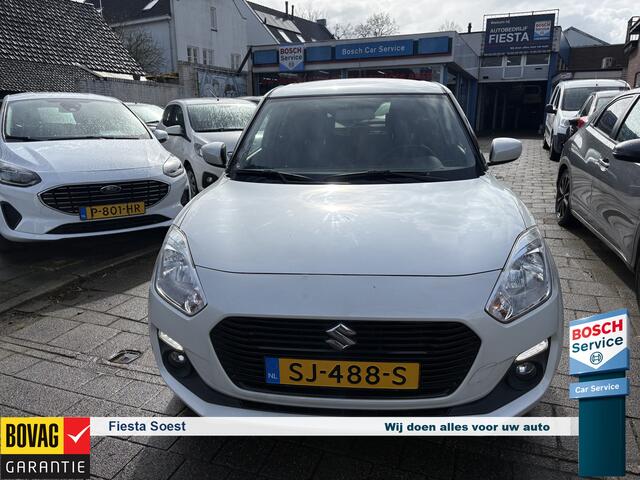 Suzuki SWIFT 1.2 Select incl. airco en verwarm. voorstoelen incl. Carplay en a.uitrijcamera