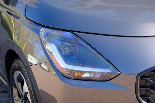 Suzuki SWIFT 1.2 82pk Style Smart Hybrid | Navi | App Connect | Climate | Adaptive Cruise | Camera | Keyless | Stoelverwarming