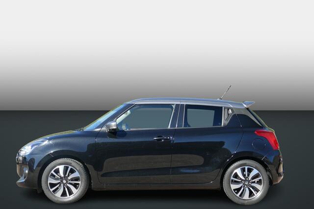 Suzuki SWIFT 1.0 Stijl Smart Hybrid | RIJKLAARPRIJS | TREKHAAK | NAVIGATIE |