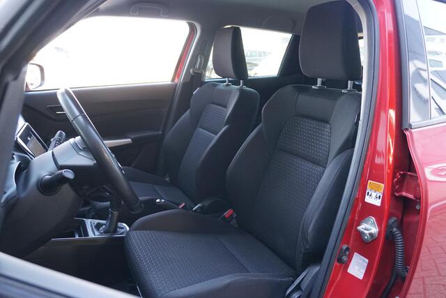 Suzuki SWIFT 1.2 Select Smart Hybrid + DODEHOEK / CAMERA / PDC / STOELVERWARMING