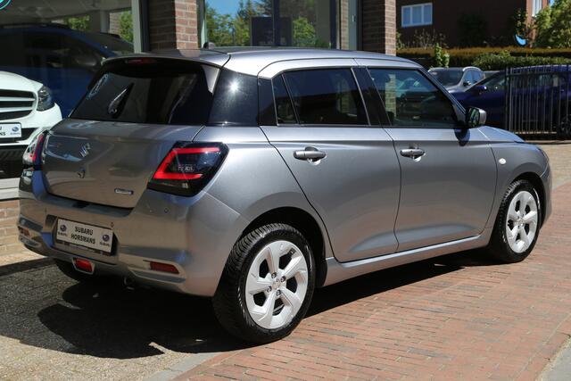 Suzuki SWIFT 1.2 Style Smart Hybrid Navi Camera