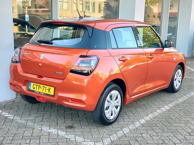 Suzuki SWIFT 1.2 COMFORT SMART HYBRID Navi | Keyless | Airco | Camera | Adaptive Cruise