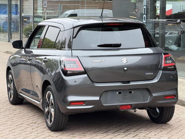 Suzuki SWIFT 1.2 Style Smart Hybrid 81PK | Navigatie | Climate Control | Adaptieve Cruise Control | BSM | Carplay