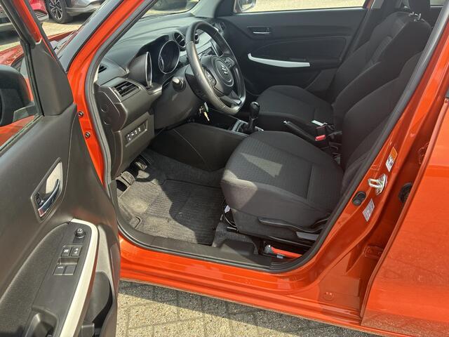 Suzuki SWIFT 1.2 Select Smart Hybrid Trekhaak l Apple Carplay/Android Auto