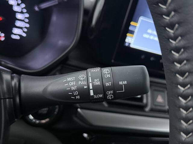 Suzuki SWIFT 1.2 Style Smart Hybrid