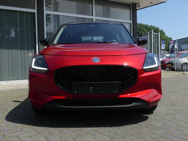 Suzuki SWIFT 1.2 Comfort Smart Hybrid Uit voorraad leverbaar, Camera, Park. sensoren, Apple Carpl/Andr Auto, Navi