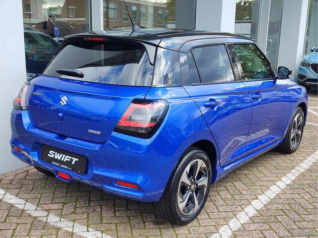 Suzuki SWIFT 1.2 STYLE SMART HYBRID AUTOMAAT Direct Leverbaar | Tot 10 JAAR GARANTIE! | Inclusief ¤ 1.700,- Voorraad Voordeel
