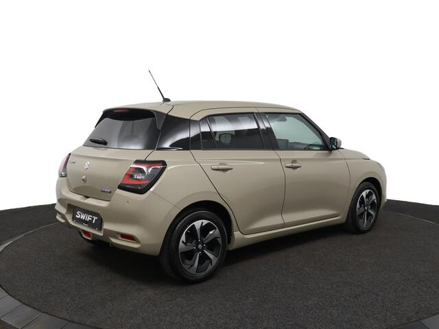 Suzuki SWIFT 1.2 Style Smart Hybrid | Automaat | Climate control | Cruise control adaptive | Navigatie | Stoelverwarming | Apple carplay, Android auto | Camera |