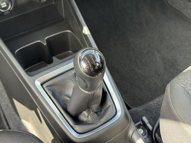 Suzuki SWIFT 1.2 Select Smart Hybrid * Achteruitrijcamera * Stoelverwarming *