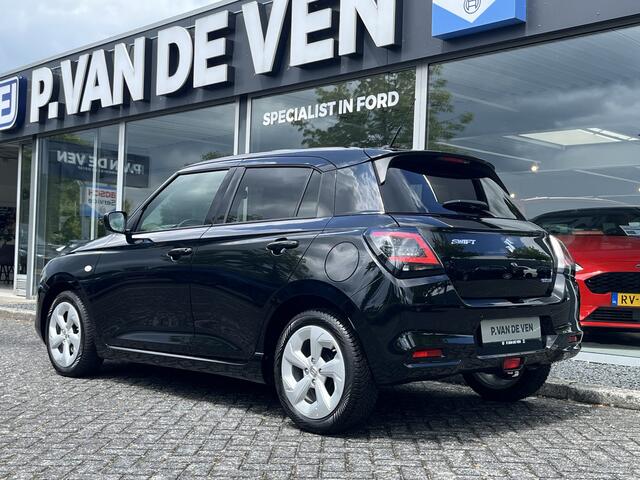 Suzuki SWIFT 1.2 Select Smart Hybrid | Uit voorraad leverbaar | Meerdere kleuren | Extra ¤1.600,- voordeel | Adapt. Cruise | Camera | Stoelverwarming | 16'' | Dodehoek | Carplay/Android Auto | Smart Entry |