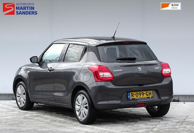 Suzuki SWIFT 1.2 select apple carplay. Two Tone