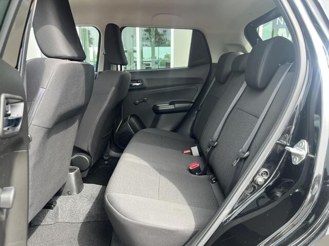 Suzuki SWIFT 1.2 Select Smart Hybrid | Navigatie | Sportline | Stoelverwarming |