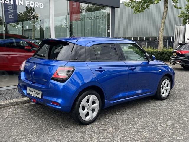 Suzuki SWIFT 1.2 Select Smart Hybrid CVT Automaat | Meerdere kleuren beschikbaar | ¤1.600,- voordeel | Adapt. Cruise | Camera | Stoelverwarming | 16'' | Dodehoek | Carplay/Android Auto | Smart Entry |