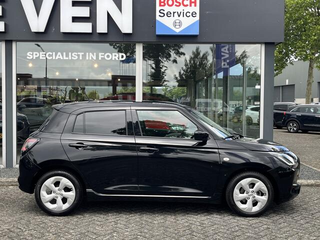 Suzuki SWIFT 1.2 Select Smart Hybrid CVT Automaat | Meerdere kleuren beschikbaar | ¤1.600,- voordeel | Adapt. Cruise | Camera | Stoelverwarming | 16'' | Dodehoek | Carplay/Android Auto | Smart Entry |